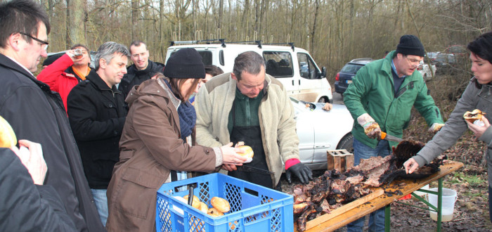 ... Wildbratwurst und Glühwein ...